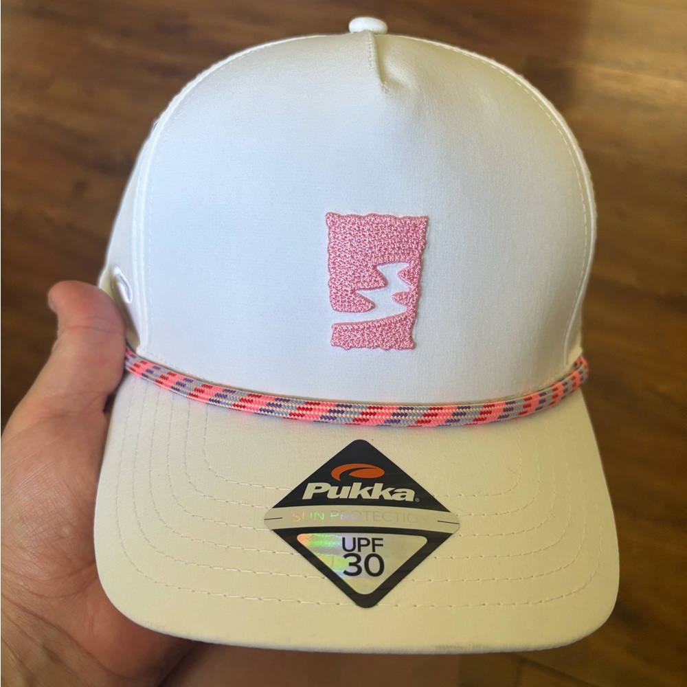 Pukka Women's White and Pink Cap